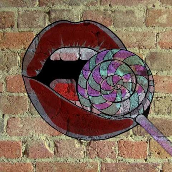 Meet your Posher, Elsie - Picture 1 of 1